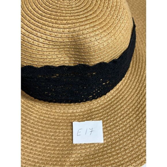 Vintage Women's 100% Straw Hat One Size Black Band in back with Bow - Picture 9 of 9